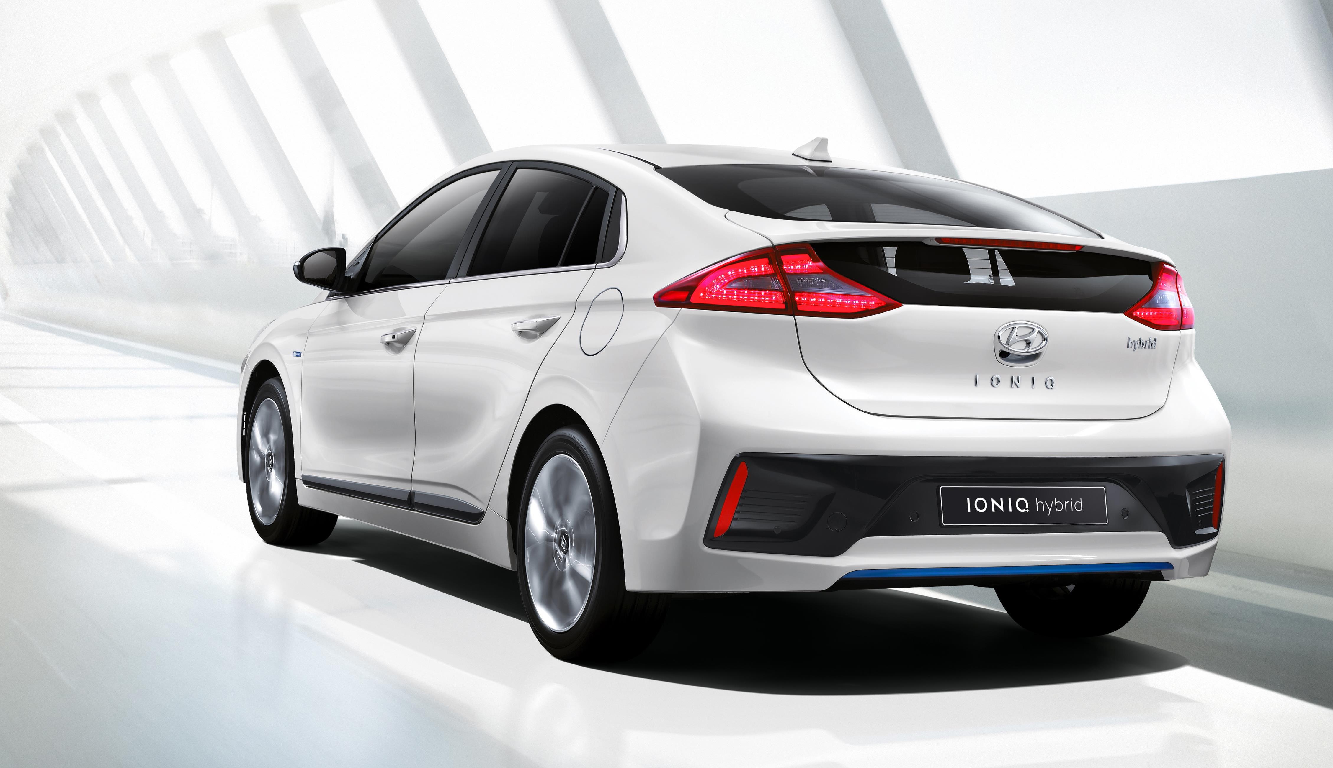 The 2017 Hyundai Ioniq Is Finally Here - autoevolution