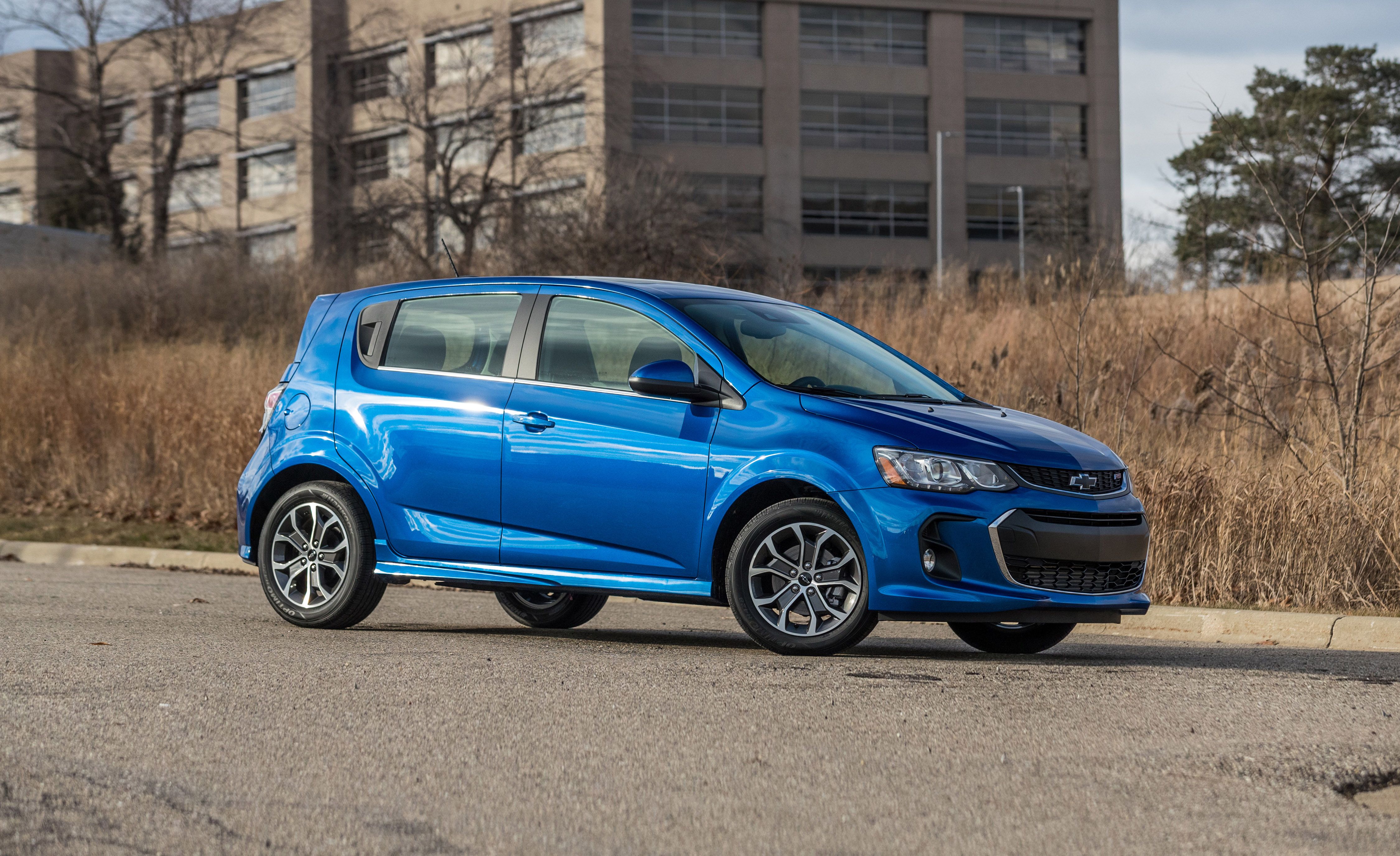 2019 Chevrolet Sonic Reviews | Chevrolet Sonic Price, Photos, and Specs